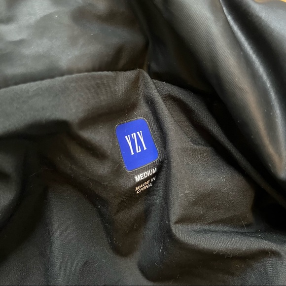 Yeezy x Gap Round Jacket size M - Picture 2 of 4